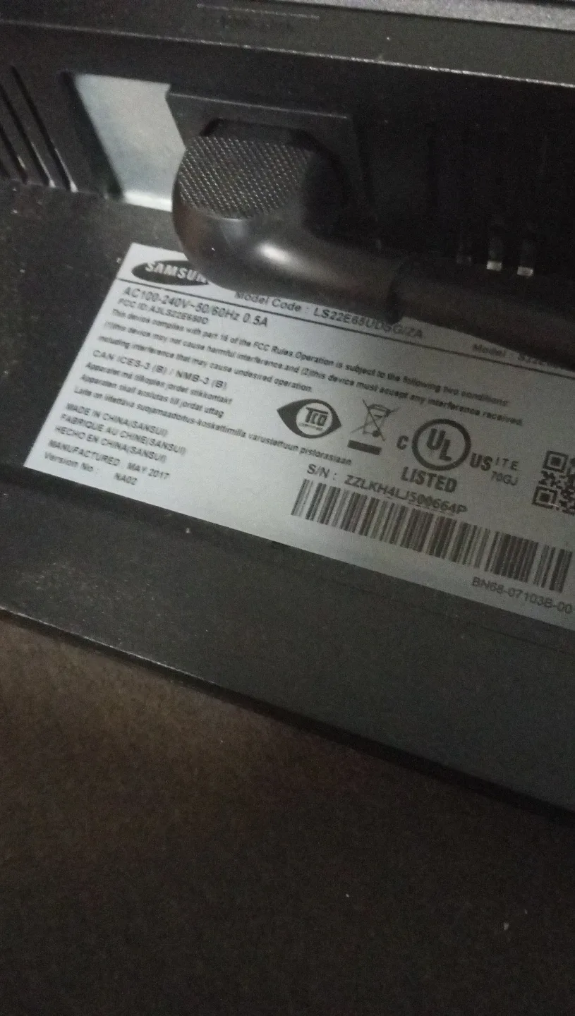 Samsung LS22E63UDS/ZA 22-inch Monitor image indicator(5)