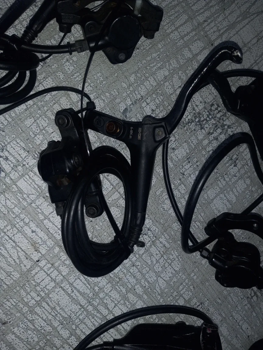 Hydraulic Disc Brake Set - Black image indicator(4)