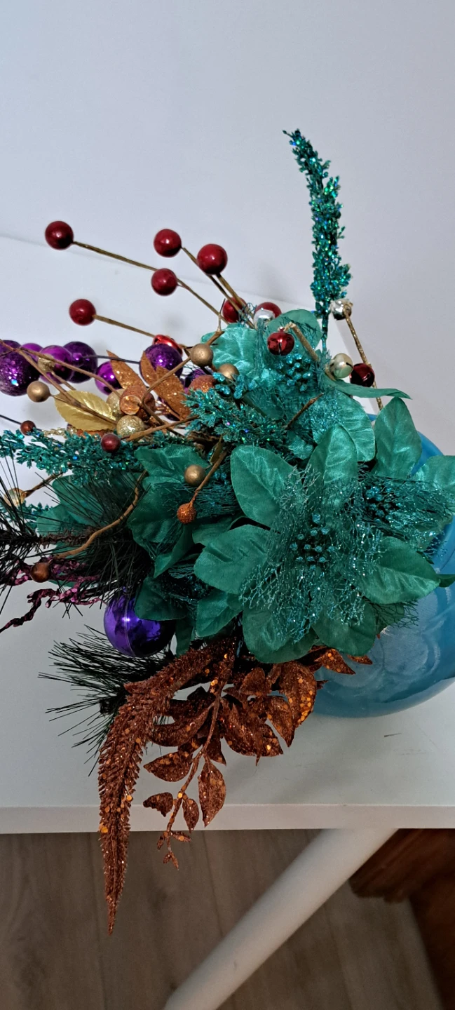 Blue Ceramic Vase with Floral Arrangement 🥕 - photo 3