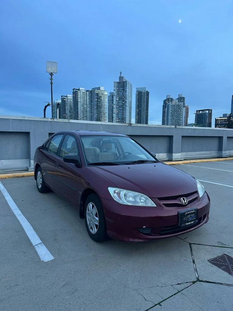 Honda Civic Sedan - Maroon
