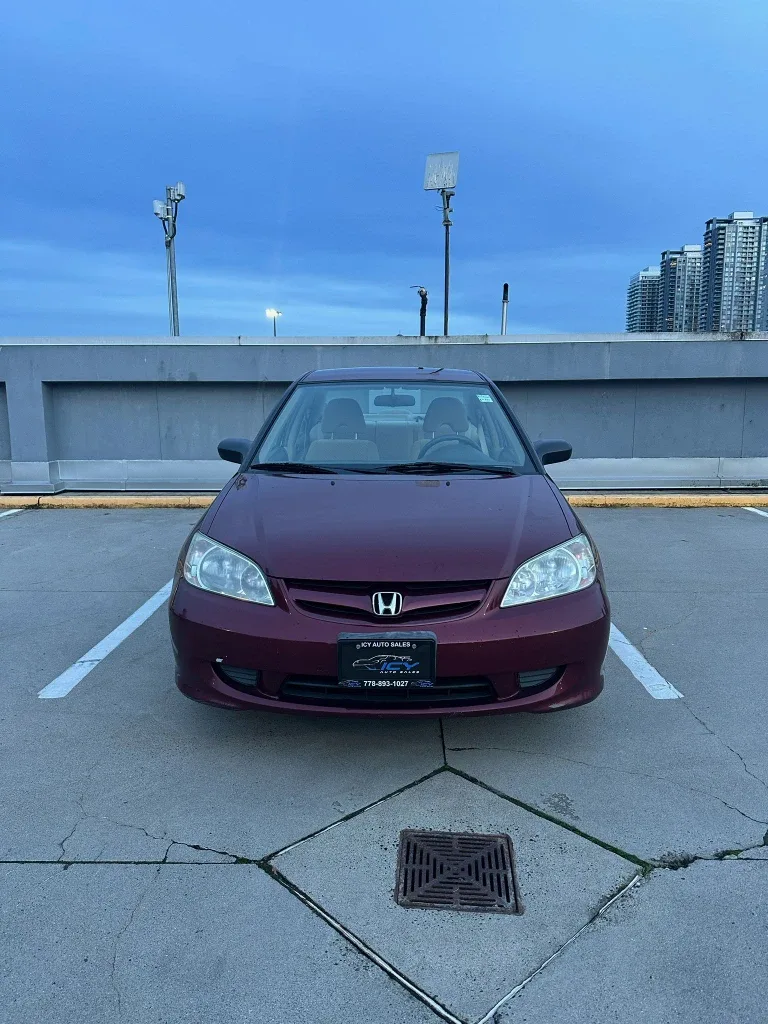 Honda Civic Sedan - Maroon image indicator(4)