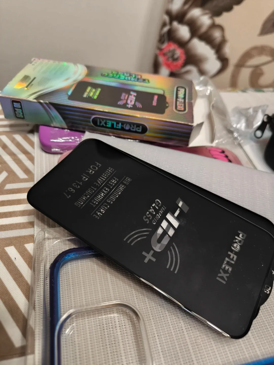 IPHONE 13 Pro max Case+Glass Protector image indicator(2)