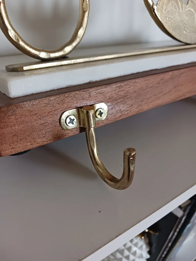 Weighted “JOY” Christmas Stocking Holder – Gold Metal image indicator(3)