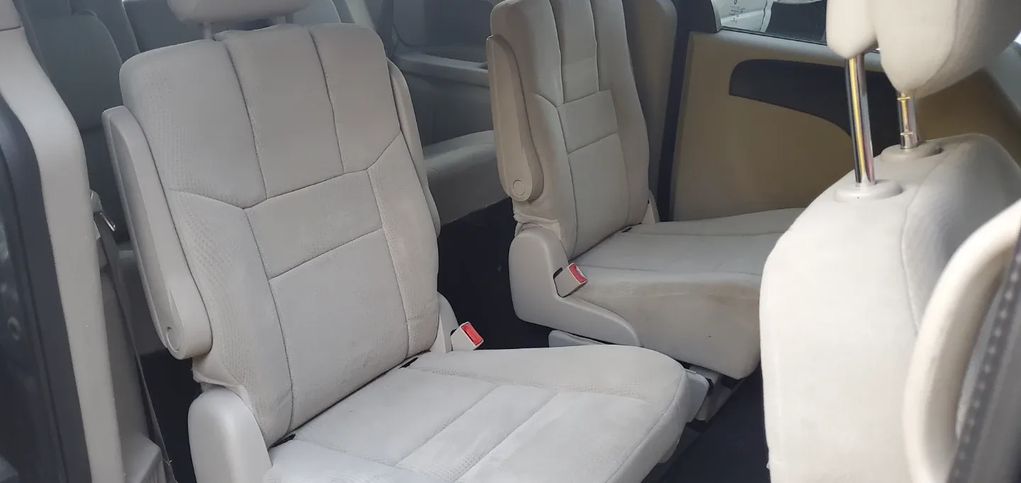 Dodge Grand Caravan - Blue Minivan 2013 image indicator(3)