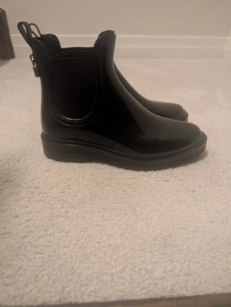 Michael Michael Kors Black Rain Boots image indicator(3)