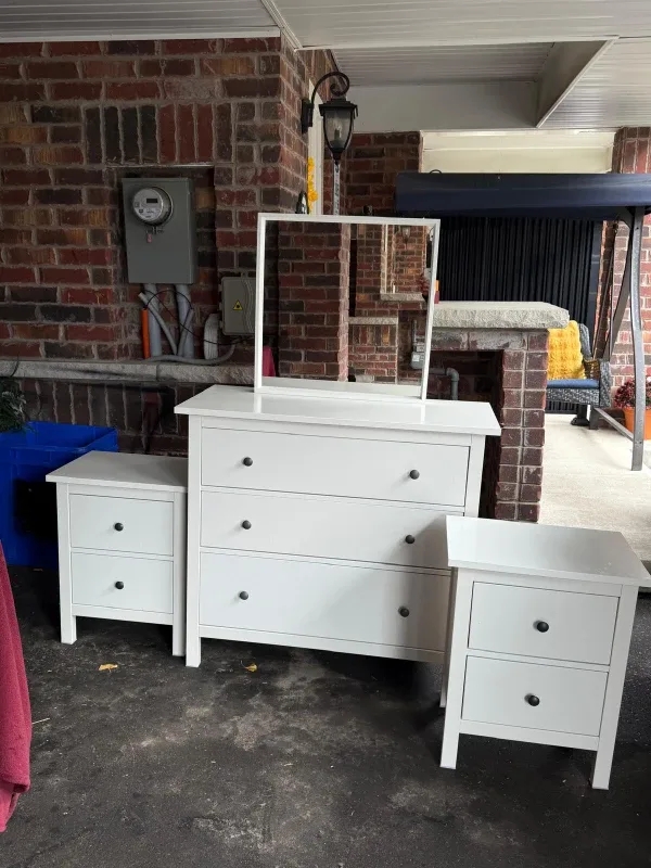 2 ikea hemness night stands image indicator(4)