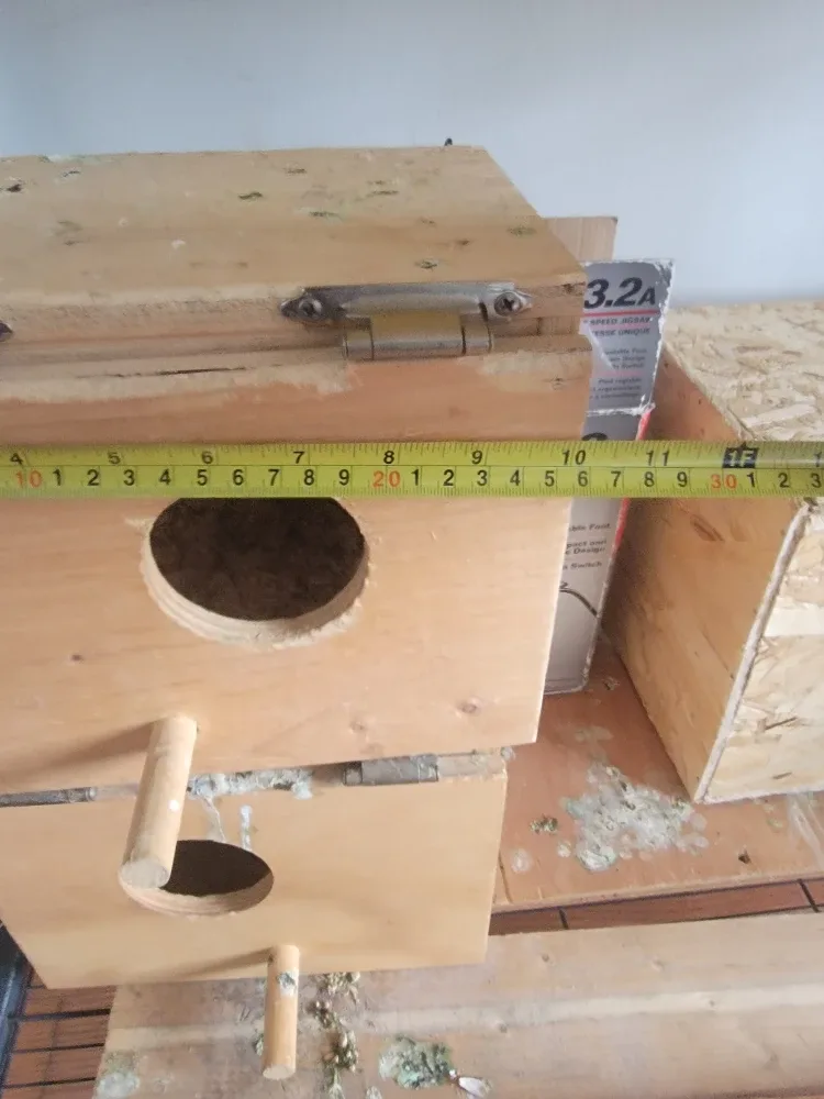 Wooden Birdhouse image indicator(2)