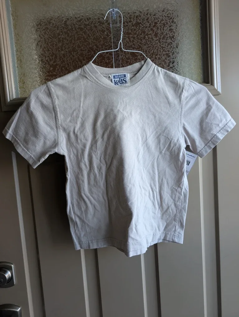 Boys sz 6 tshirt