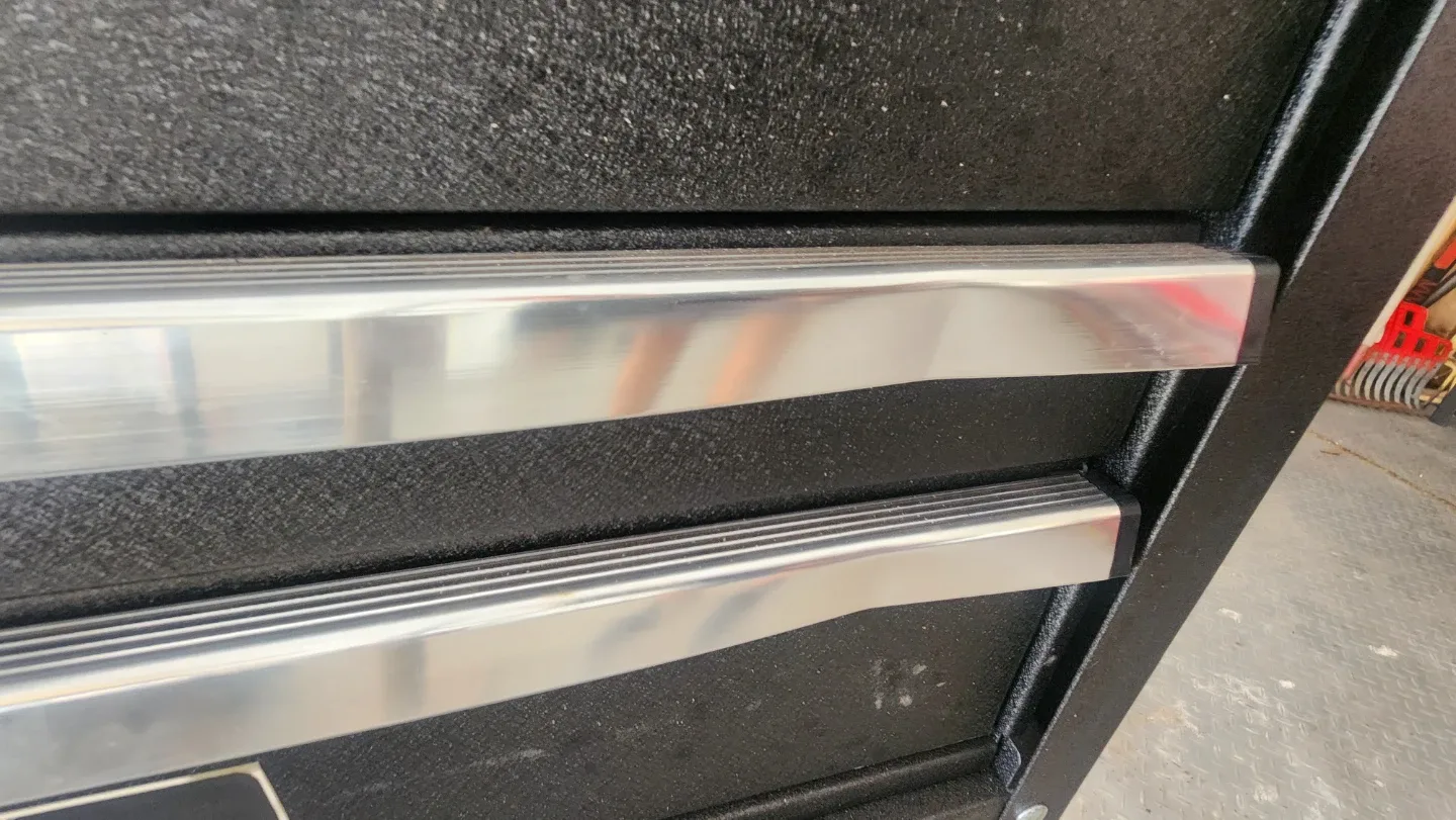 Maximum Rolling Tool Chest image indicator(9)