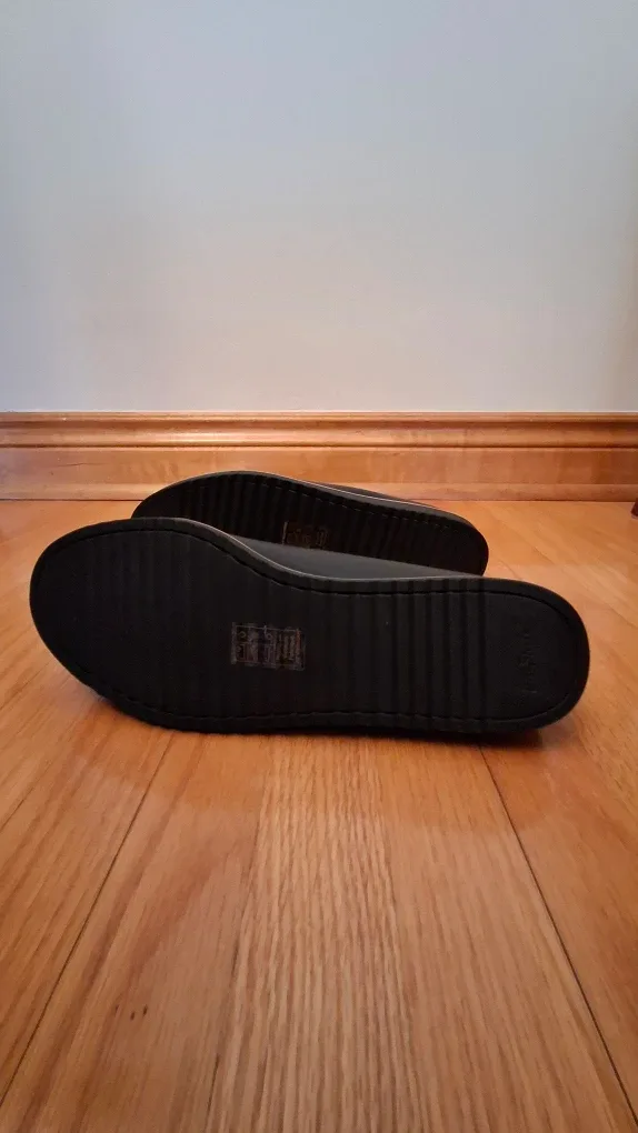 🆕️ LifeStride Black Slip On Loafers image indicator(6)