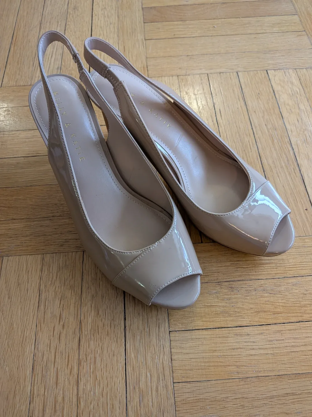 Kelly & Katie Nude Heels - Size 7.5