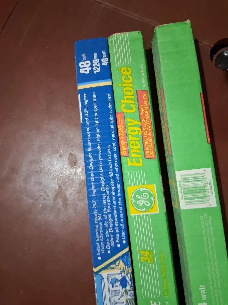 GE Energy Choice 48 inch Fluorescent Light Bulbs image indicator(3)