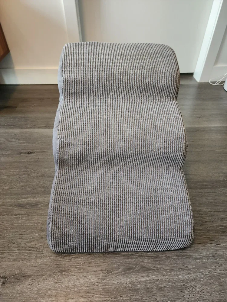 Grey 3-Step Pet Stairs image indicator(3)
