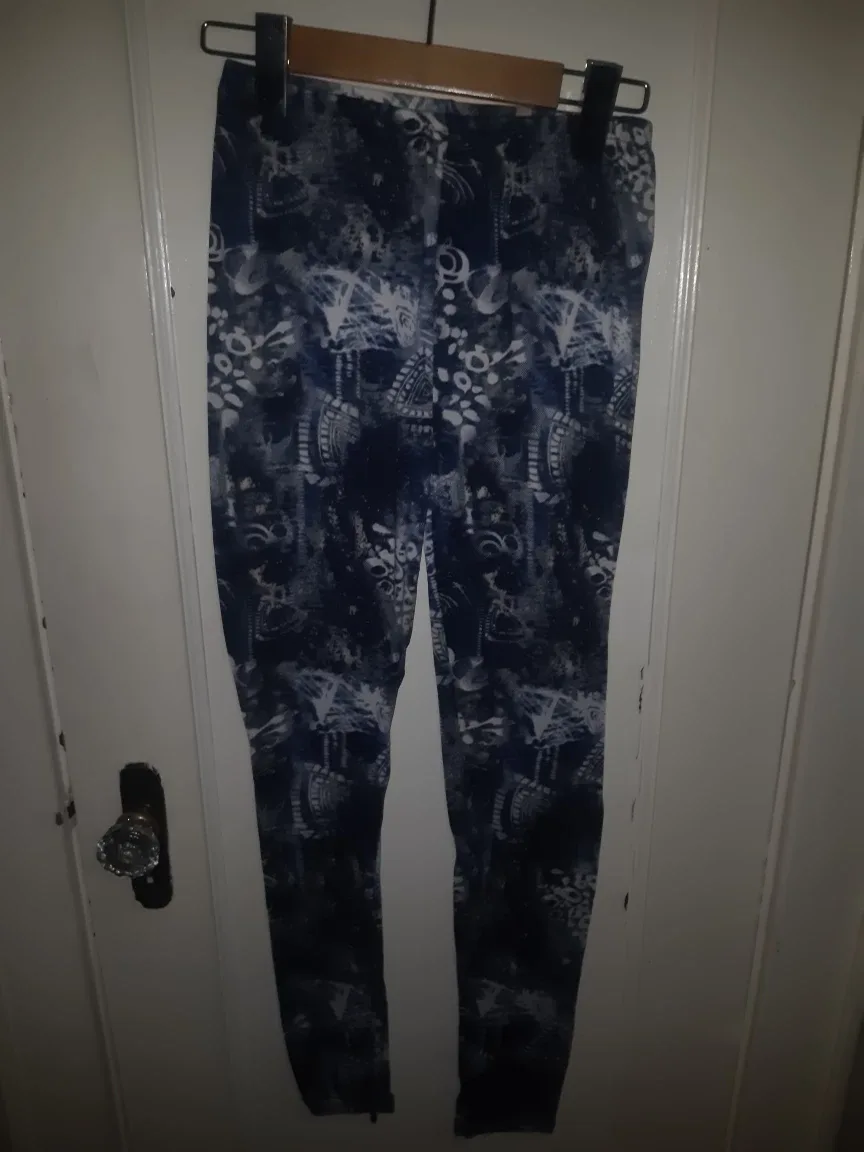 Patterned Leggings