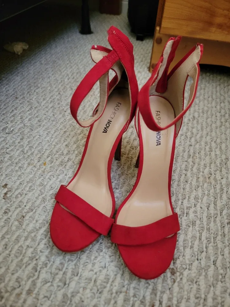 Fashion Nova Red Heels image indicator(3)