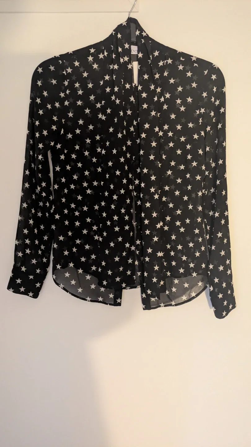 BNWT Star Blouse image indicator(2)