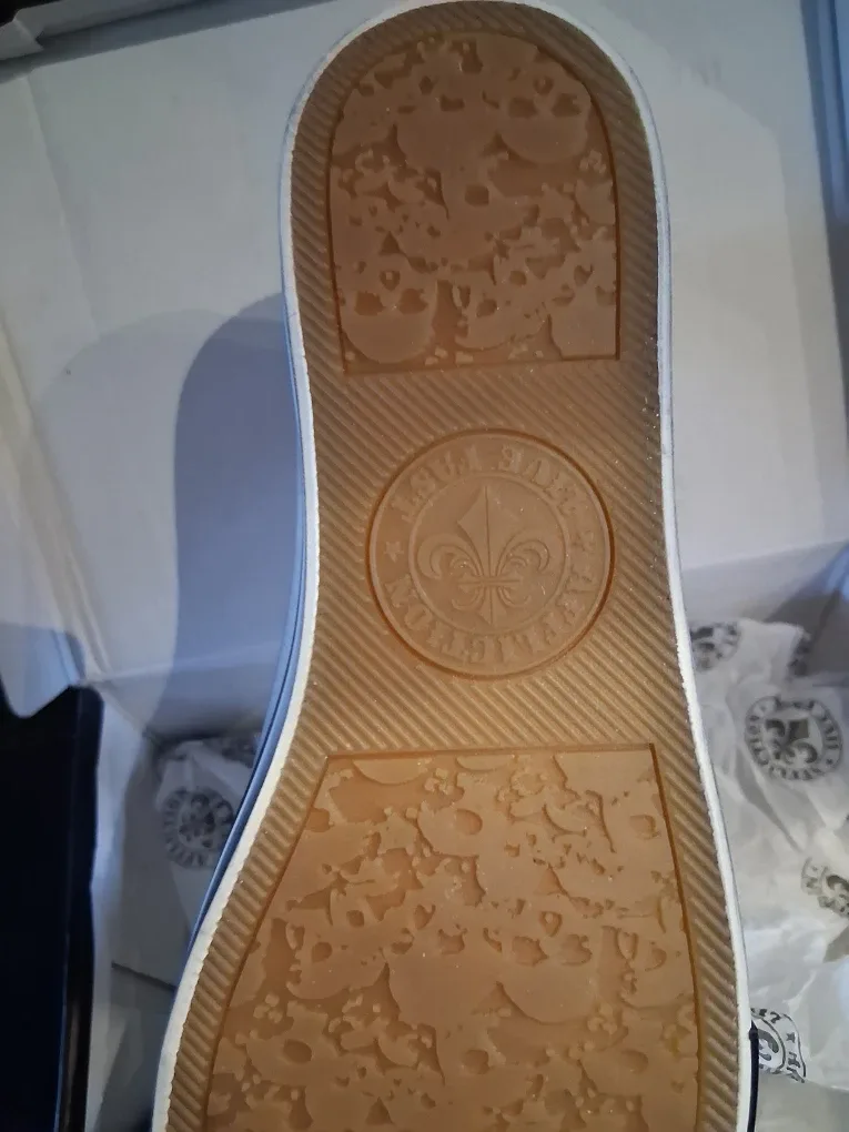 Affliction Crows Hi-Top Shoes - Size 10 image indicator(4)