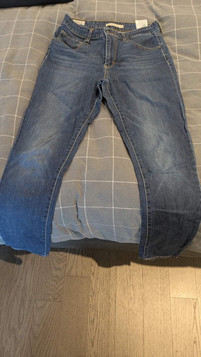 Levi's 721 High Rise Skinny Premium Jeans - Size 30 - photo 3