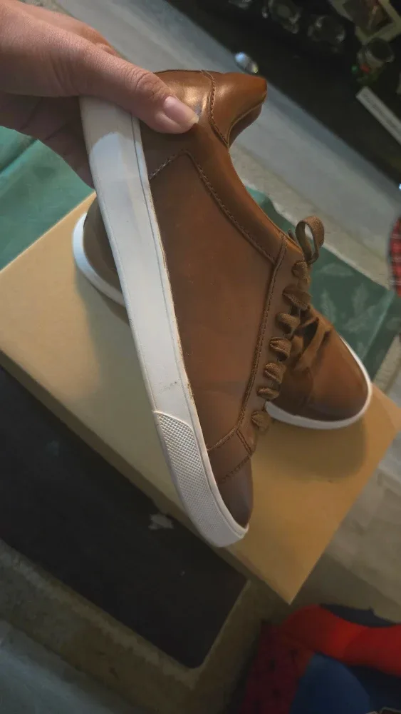 Nordstrom Rack Brown Leather Sneakers - Size 8M image indicator(3)