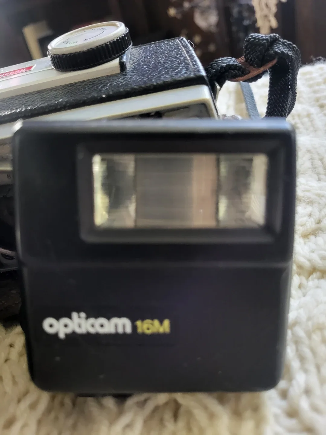 Yashica CS-201 Auto Camera Flash image indicator(3)