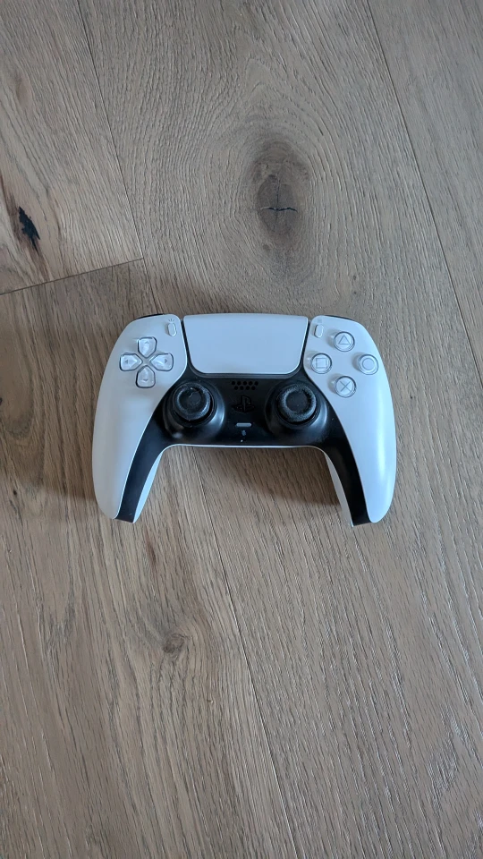 PS5 Console, Controller & Games - photo 3