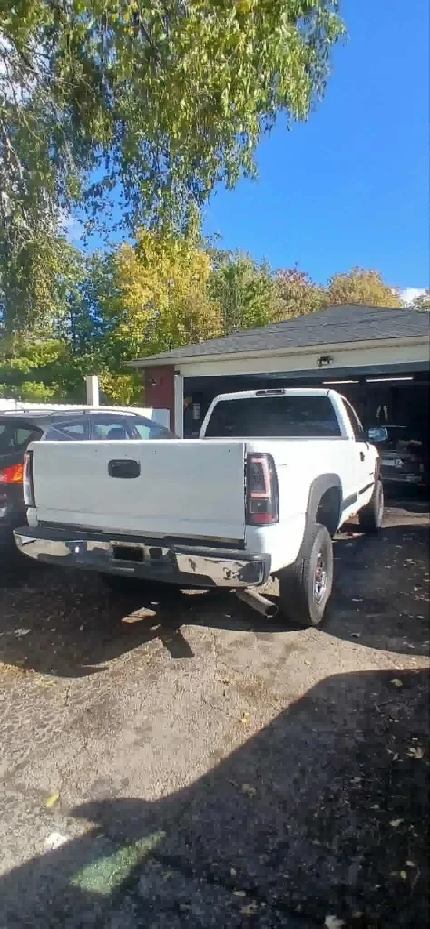 2002 GMC SIERRA . image indicator(9)