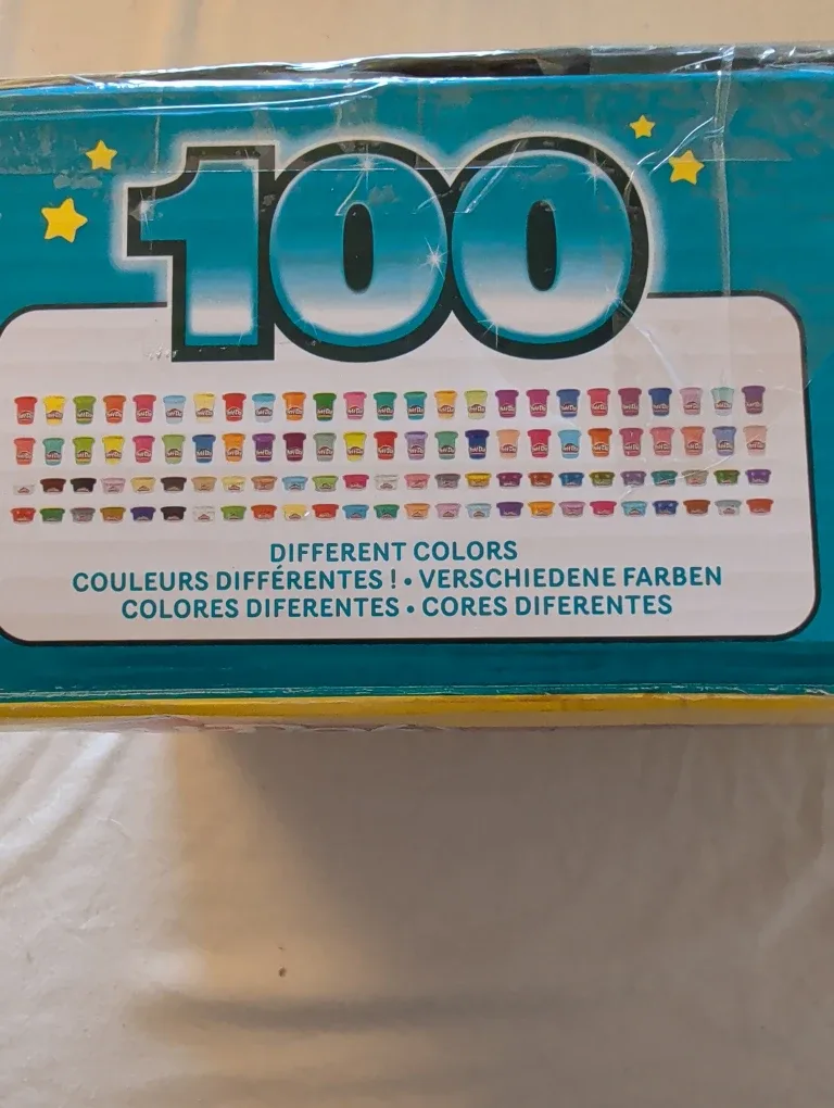 New Play-Doh 100 Can Pack image indicator(2)