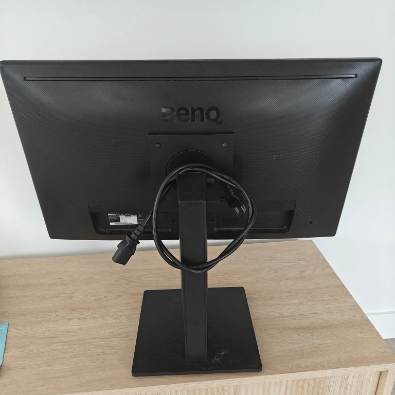 BenQ GW2470-T 24-inch LCD Monitor - photo 3