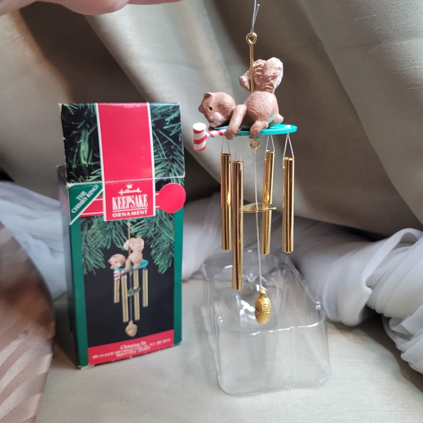 Collectible 1990 Hallmark Chiming In Holiday Christmas Ornament image indicator(5)