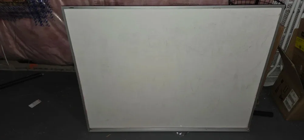 Lorell Whiteboard