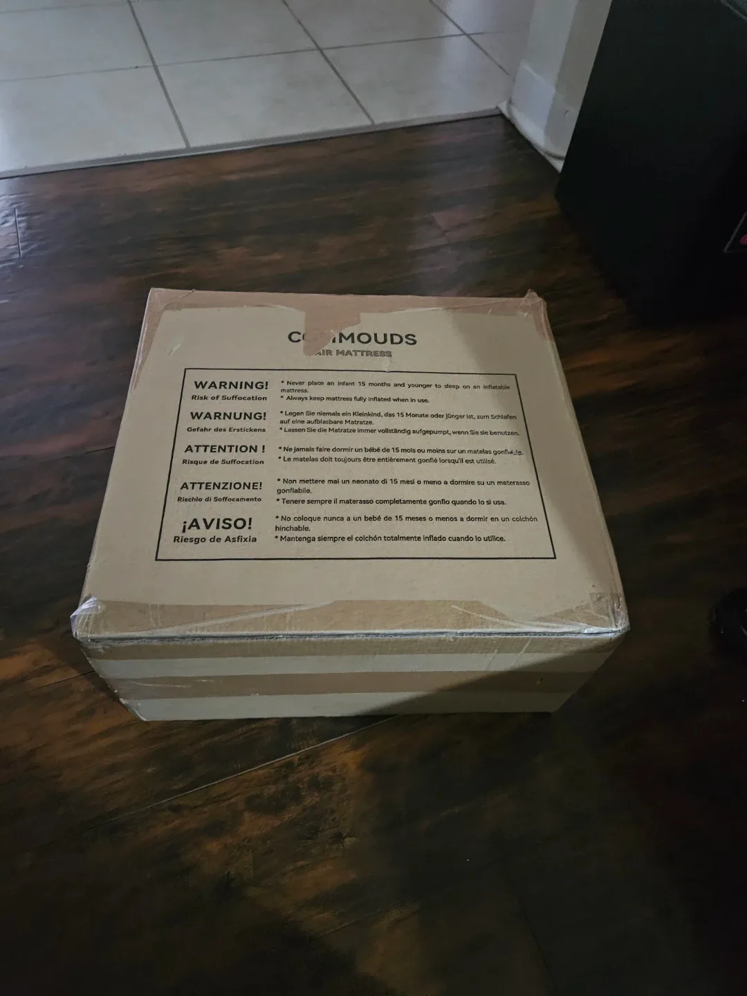 COMMOUDS Twin Air Mattress with Portable Air Pump image indicator(10)