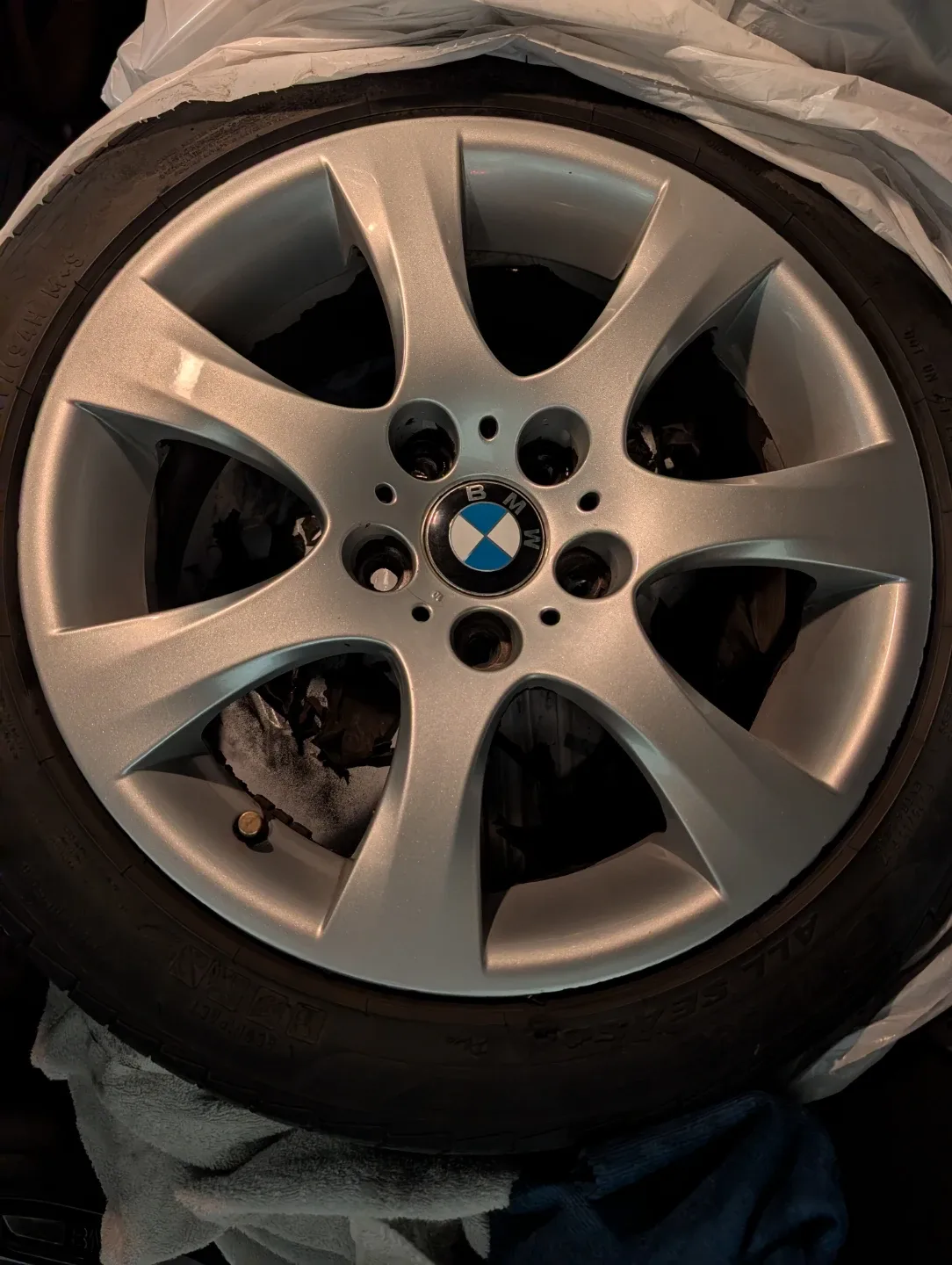 Genuine OEM BMW Style 158 Wheels (17x8 ET34) - E90 328xi image indicator(4)