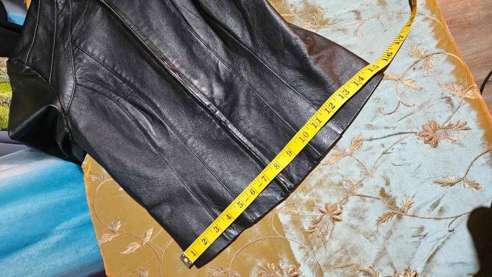 Black Leather Jacket image indicator(3)