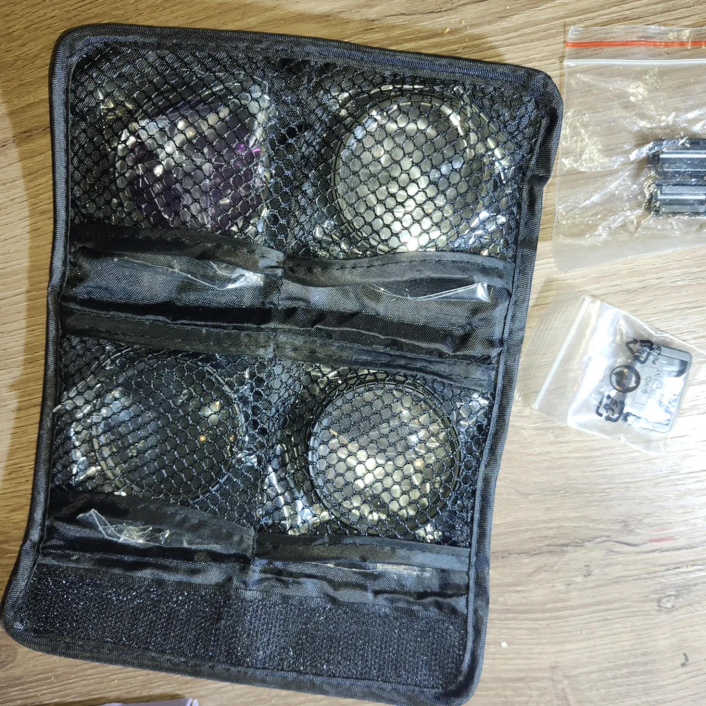 Nikon D3200 Digital Camera with Bag, Lenses & Filters image indicator(3)