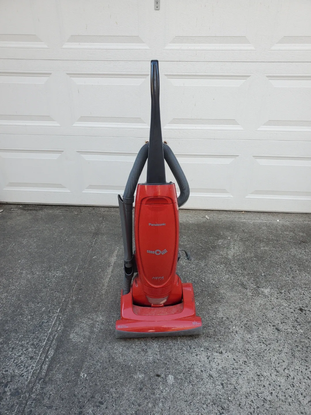 Panasonic vacuum cleaner thumbnail