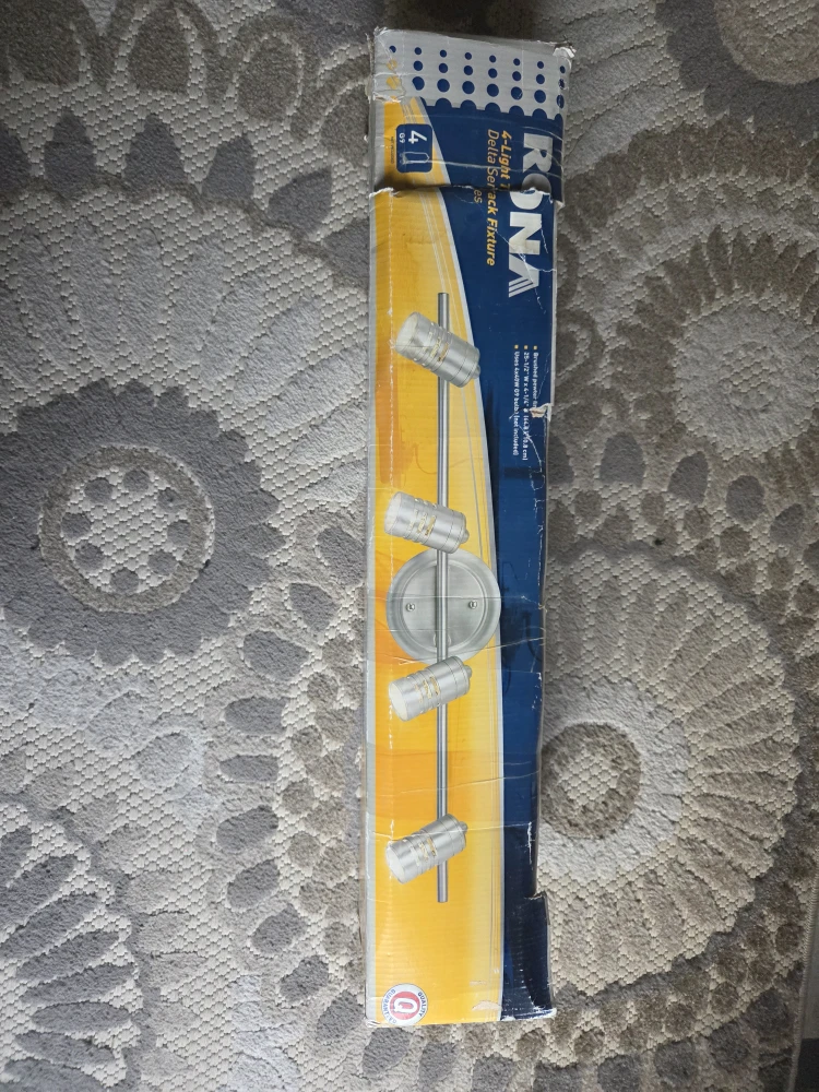 Rona Delta Series 4-Light Track Fixture - New in Box!