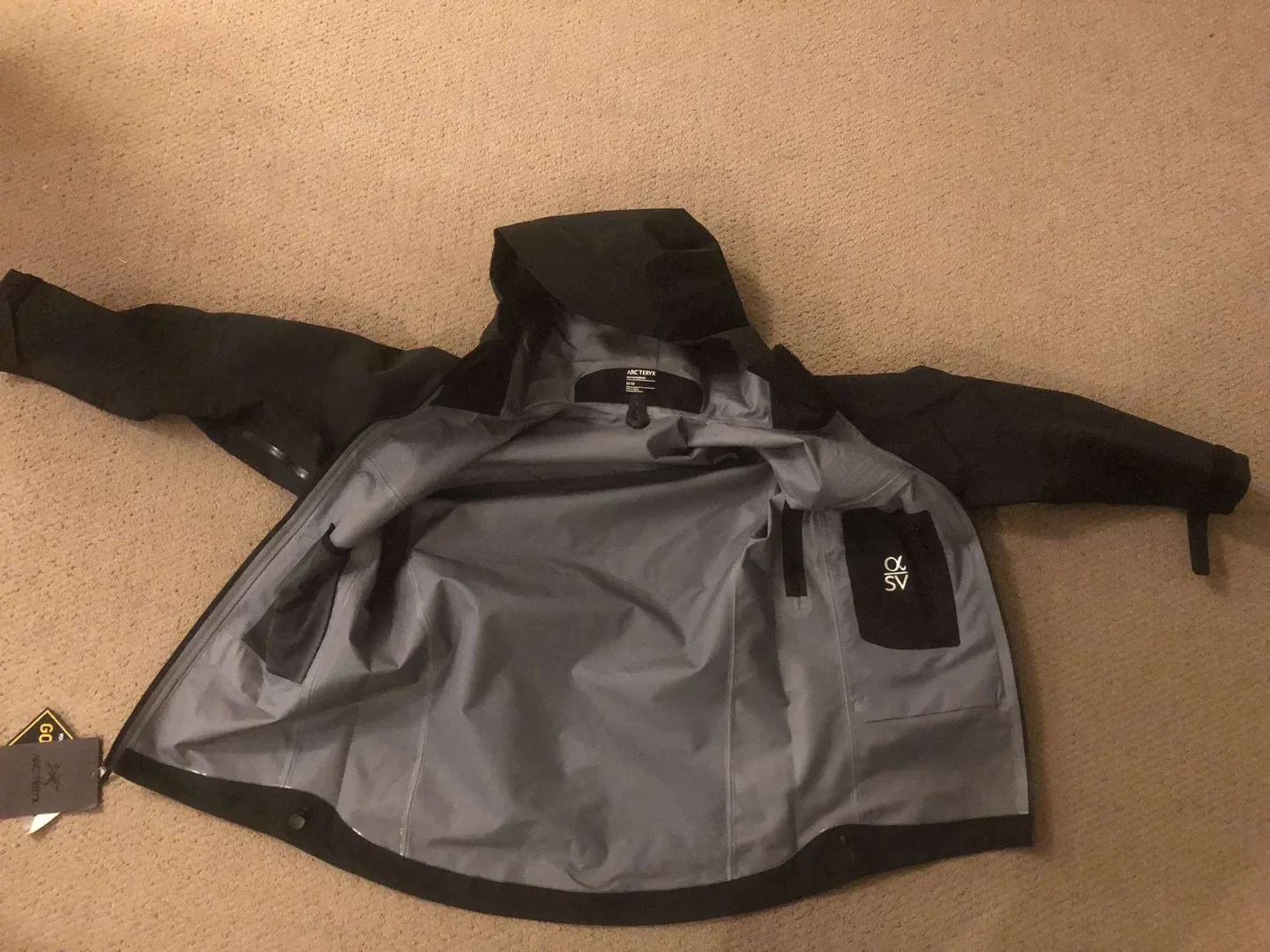 Arc'teryx Jacket, Black image indicator(2)
