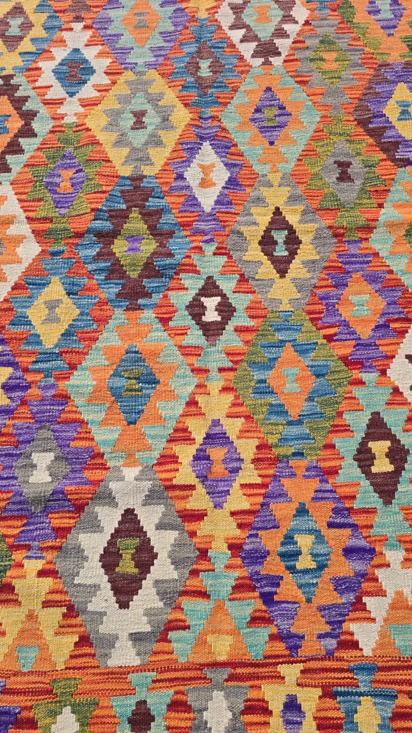 Hand Knotted New Carpet 198 x 157 cm image indicator(6)