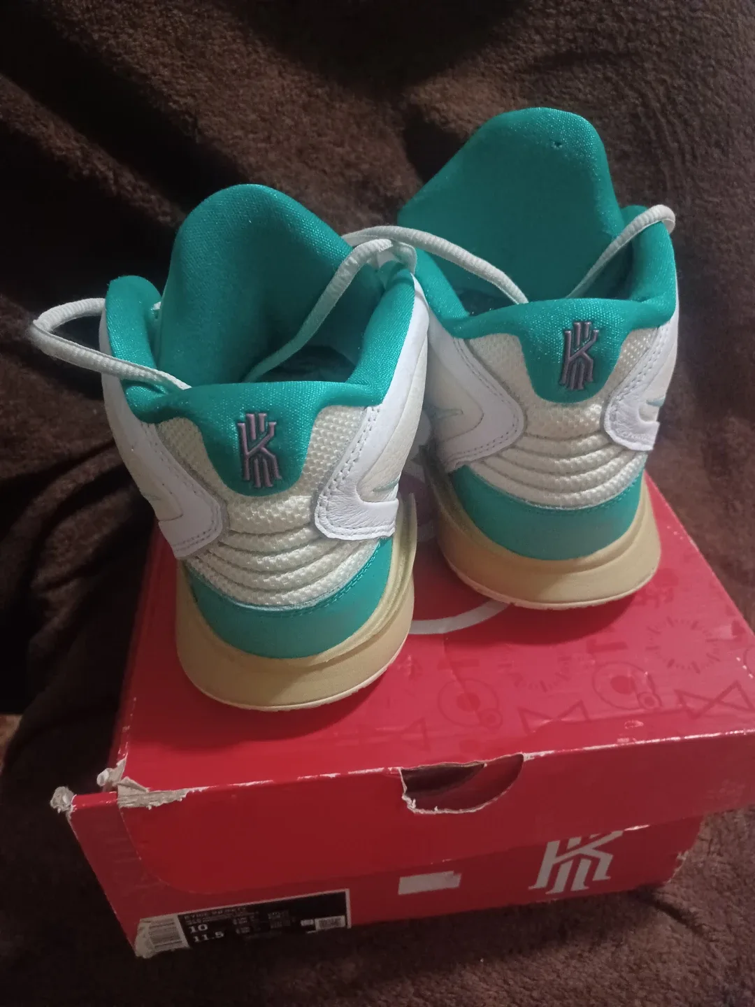 Nikd kyrie infinity keep sue fresh size 10 image indicator(3)