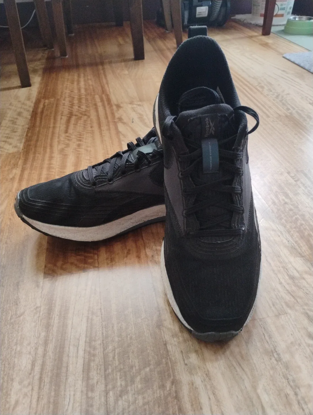 🥕Reebok Running Shoes - Black image indicator(2)