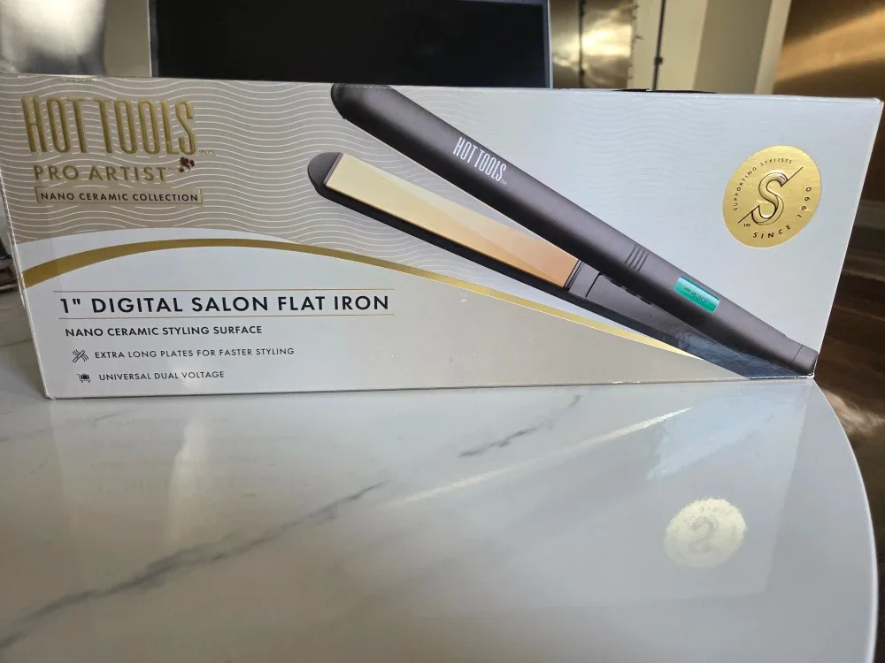 Hot Tools Pro Artist 1" Digital Salon Flat Iron - NEW
