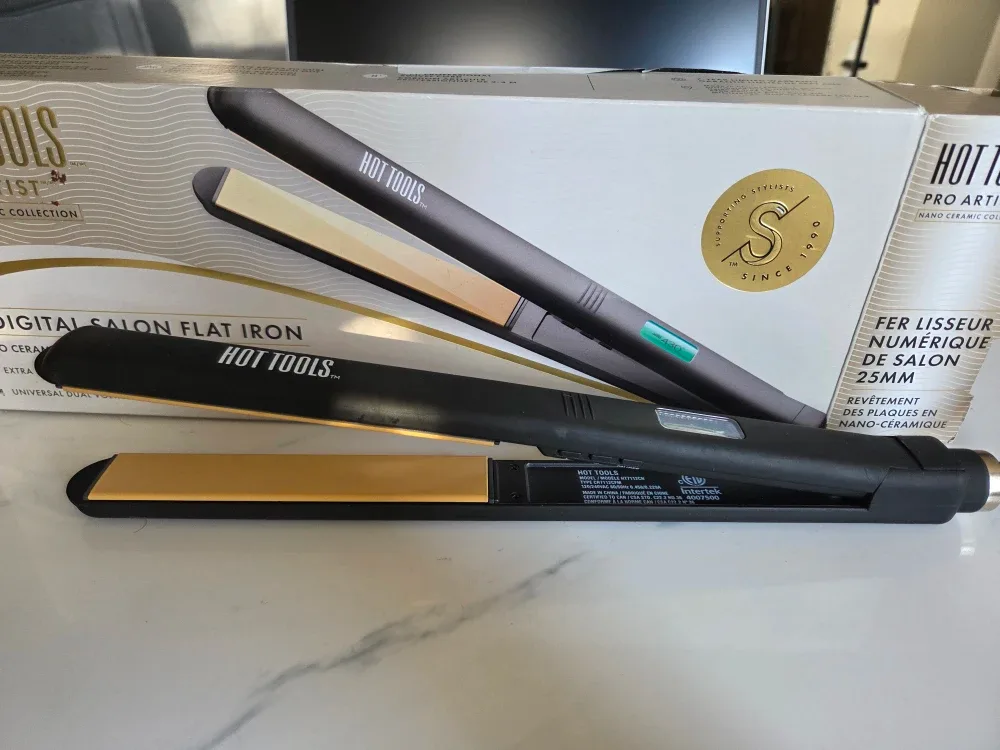 Hot Tools Pro Artist 1" Digital Salon Flat Iron - NEW image indicator(2)