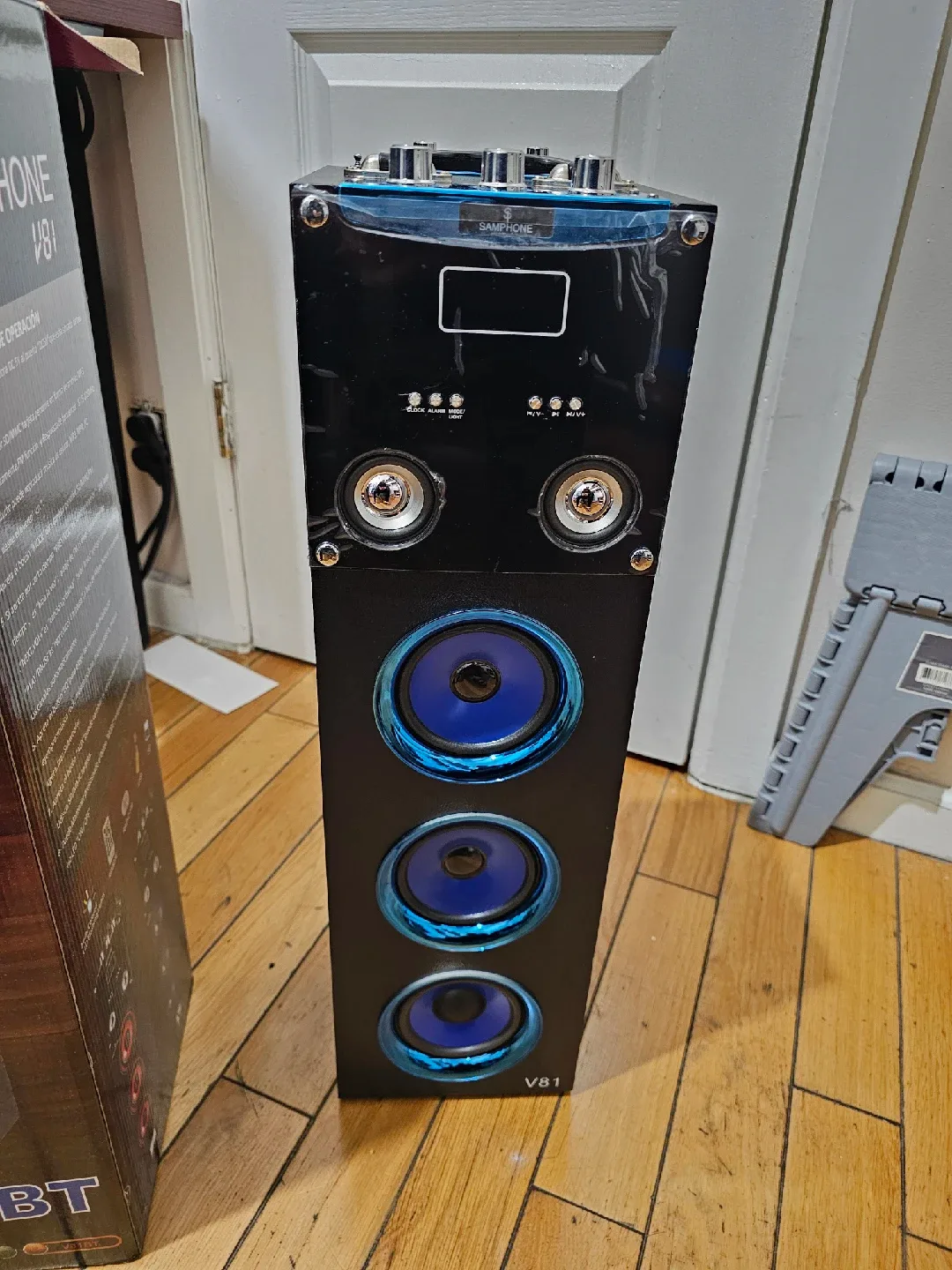 Samphone V81 Tower Speaker - Blue