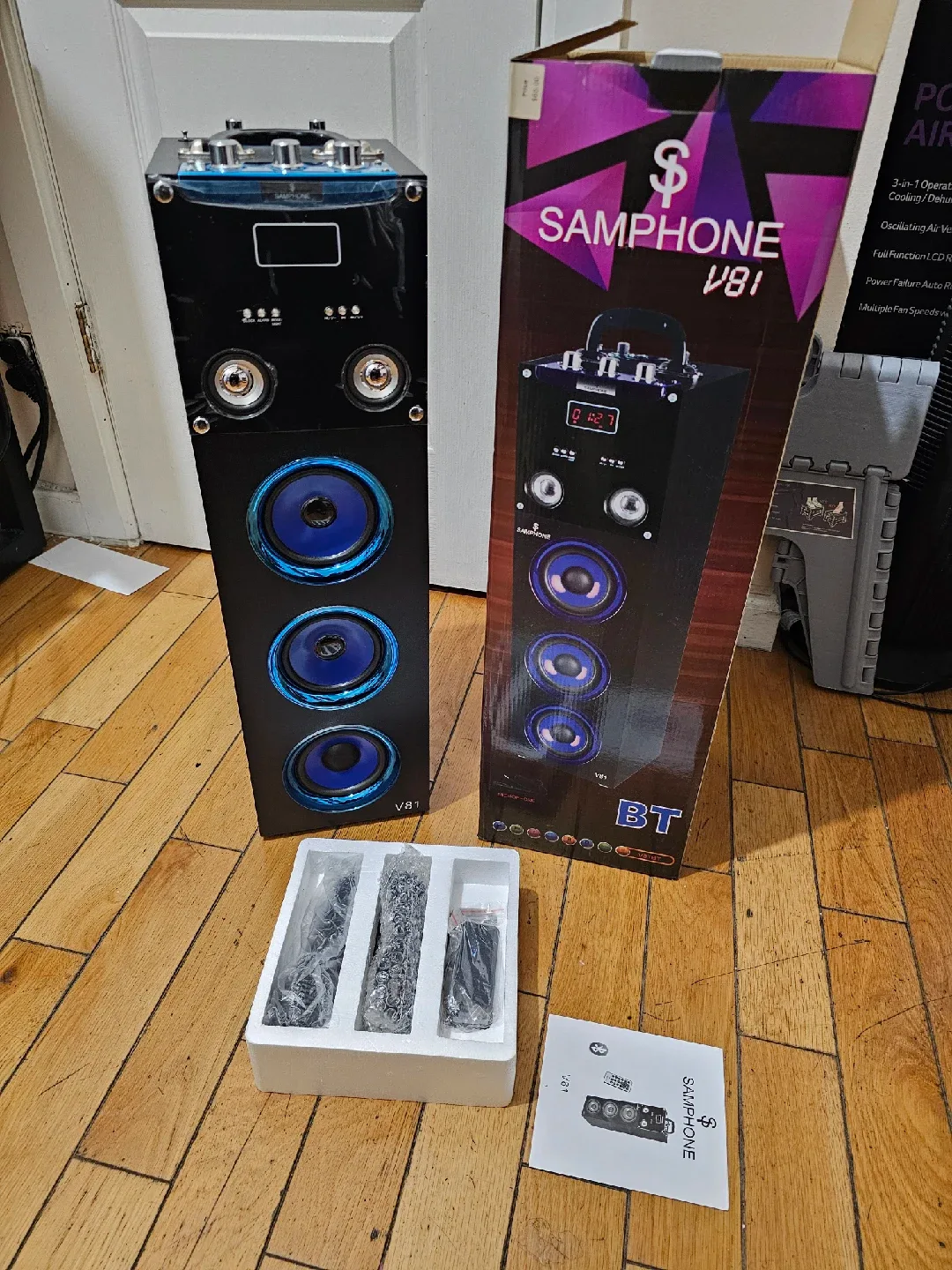 Samphone V81 Tower Speaker - Blue image indicator(2)
