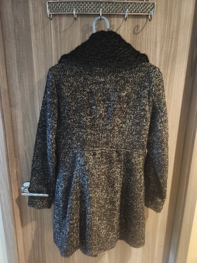 Laundry by Design Herringbone Coat - Size S image indicator(4)