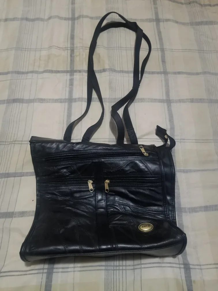 ZECA Black Leather Shoulder Bag