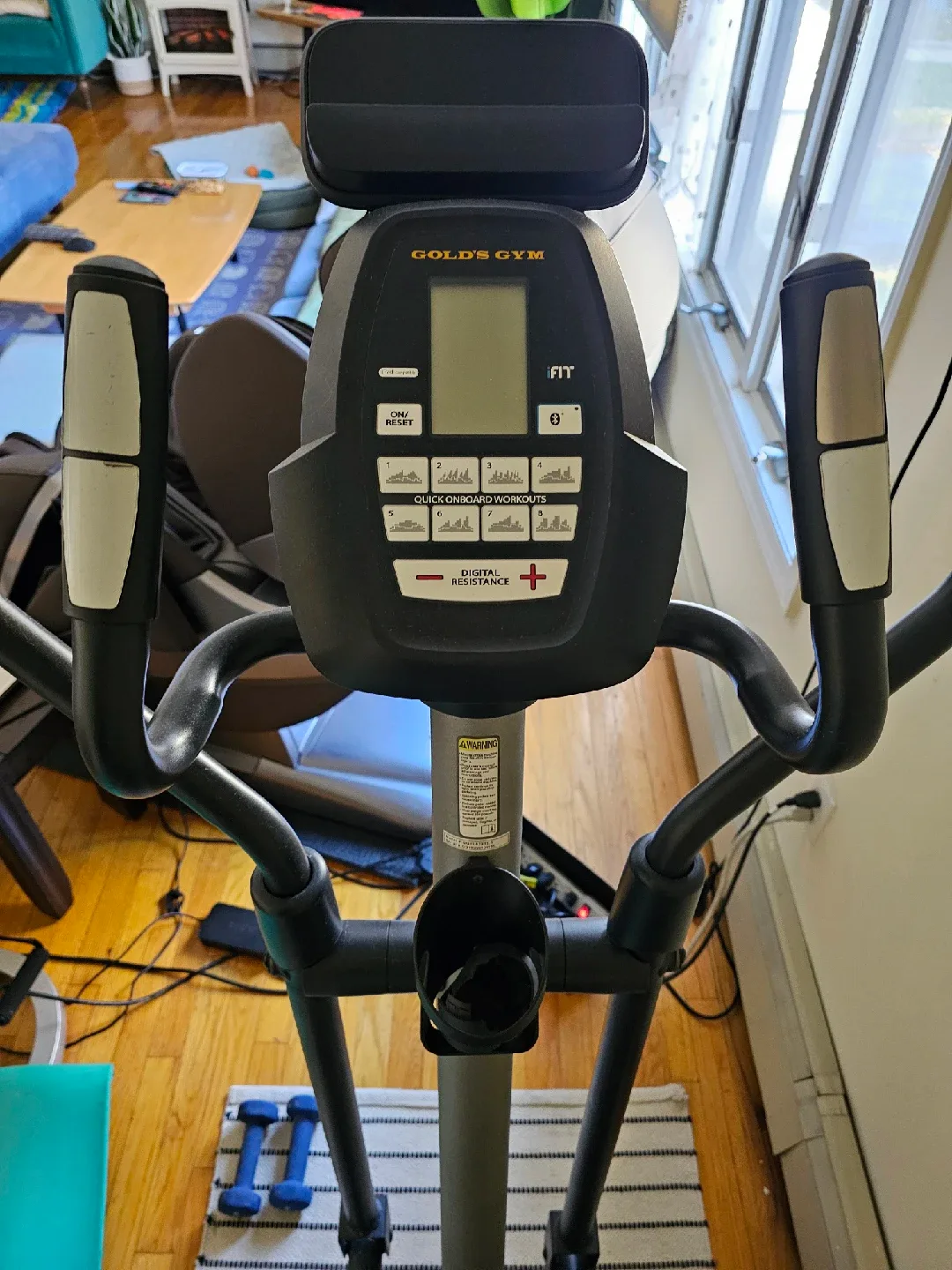 Gold's Gym Stride Trainer 350i Elliptical image indicator(2)