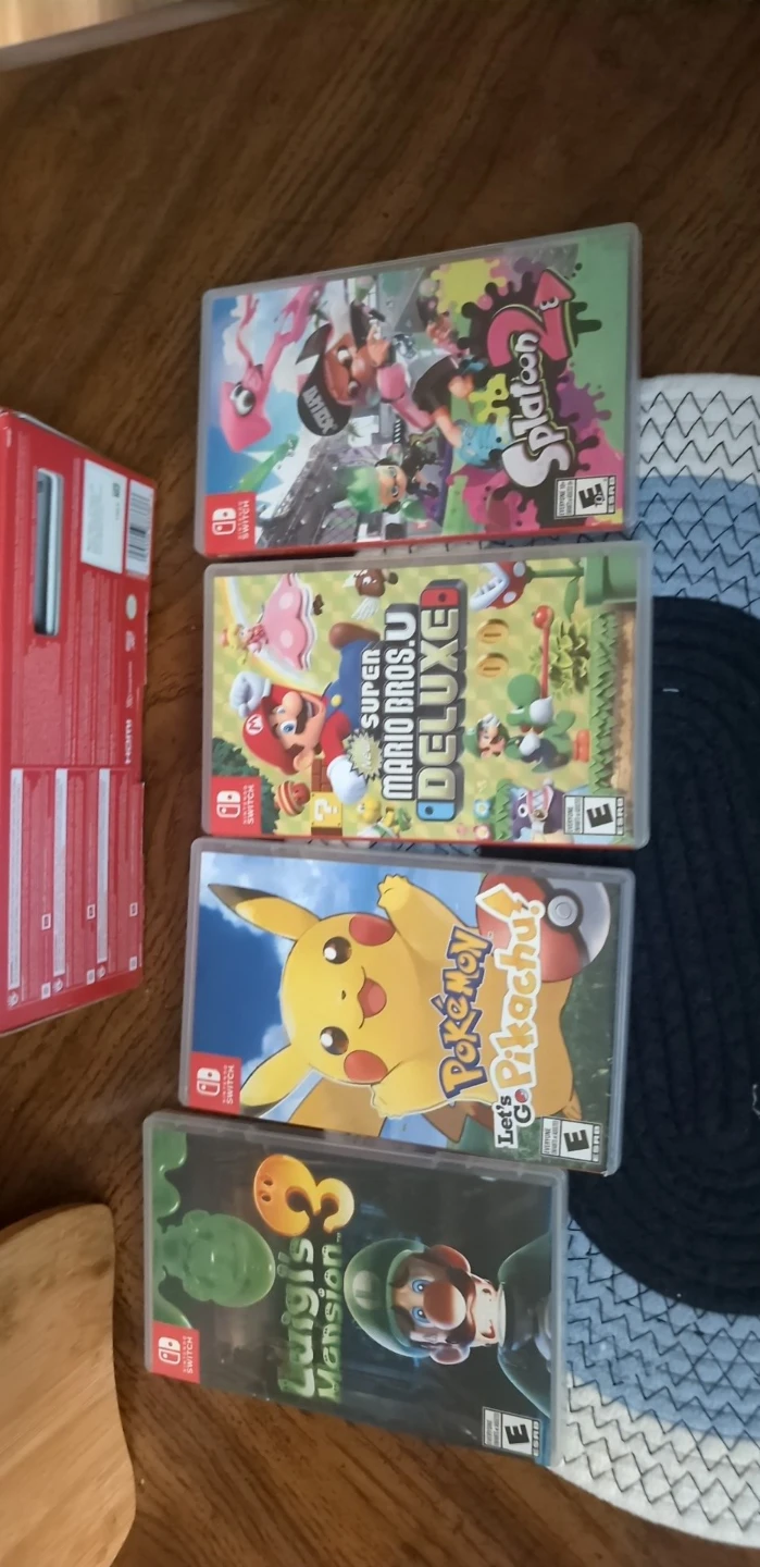 Nintendo Switch OLED + Games & Accessories - photo 2