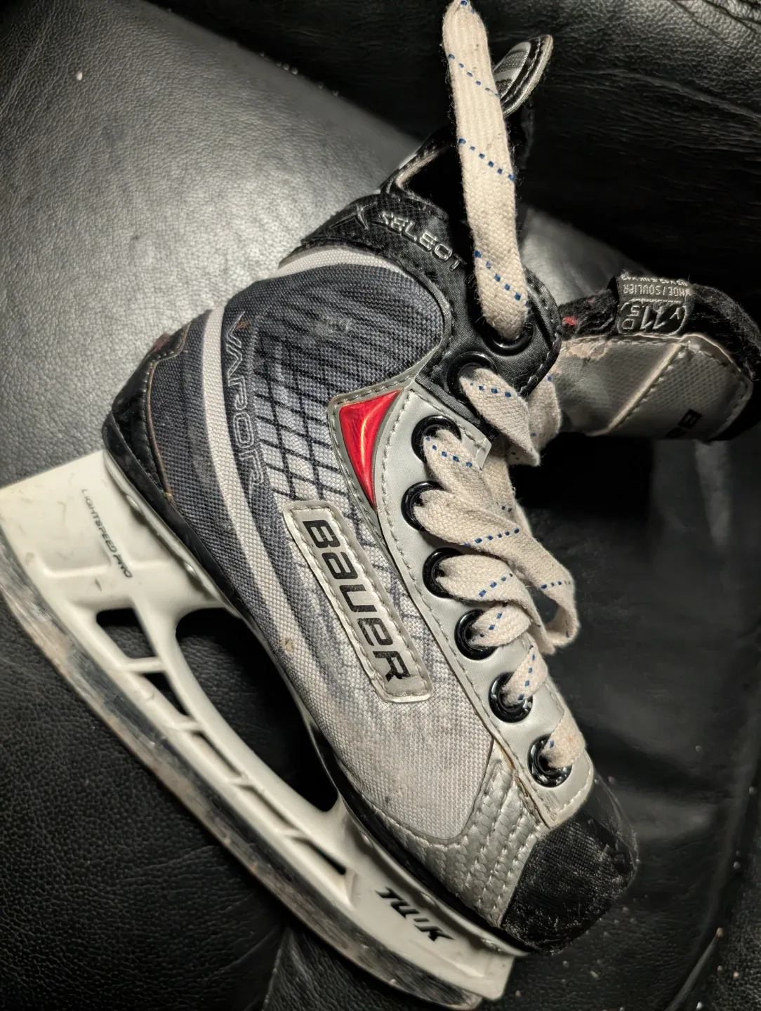 Bauer Vapor X400 Ice Hockey Skates - Size 11 thumbnail