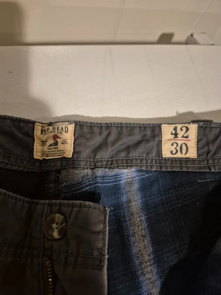 Red Head Co. Cargo lined pants - Size 42 image indicator(3)